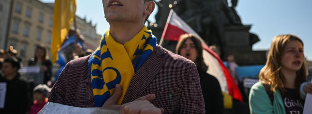 Спростять документи, але пришвидшать депортацію: Польща готує нововведення для українців