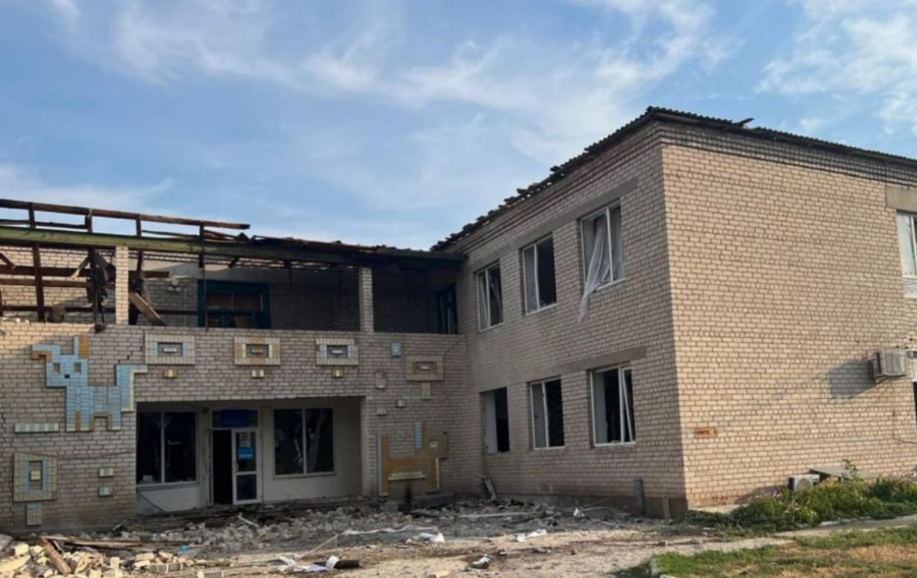 З’явились нові фото руйнівних наслідків обстрілів Дніпропетровщини: подробиці