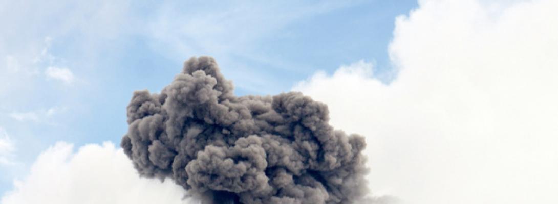 Паніка в тилу ворога! Дрони знищили оборонний завод рф: вогонь охопив усе навколо