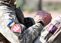 Британія зрадила Україну? Лондон відкликає плани відправки 30 тисяч військових
