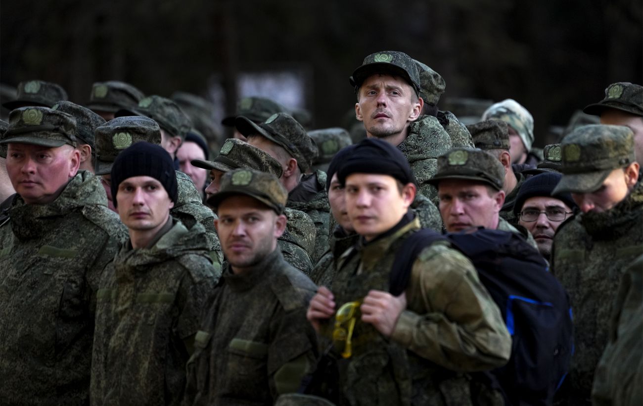 Кремль урізає виплати контрактникам, регіони ділять за "цінністю життя", - ГУР