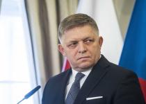 Ворог чи бізнесмен? Поки Фіцо обіймає путіна, словацькі заводи озброюють Україну