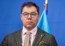 Це не комп’ютерна гра: посол пояснив, чому Україна не може віддати окуповані території