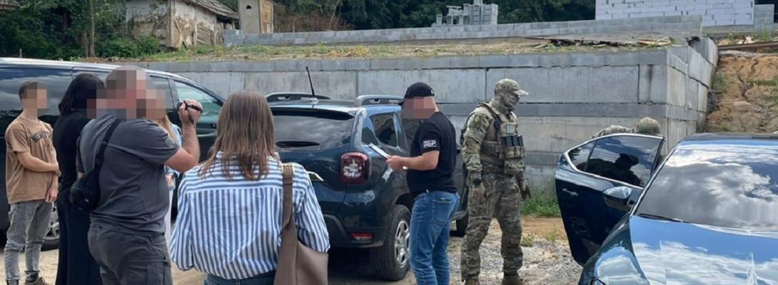 Скандал у ДСНС! Рятувальники будували маєток для начальника: шокуючі поробиці