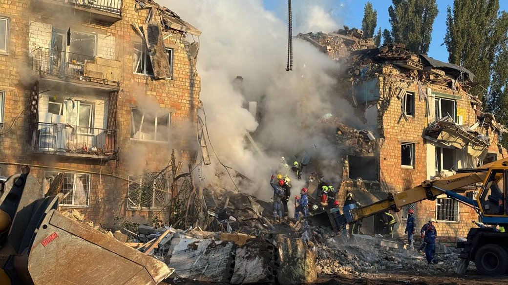 Кривава ніч у Києві: загиблі, поранені та зруйновані будинки після масованої атаки