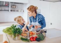 8 продуктів, які підтримують пам’ять, настрій і сон школярів: експертні поради