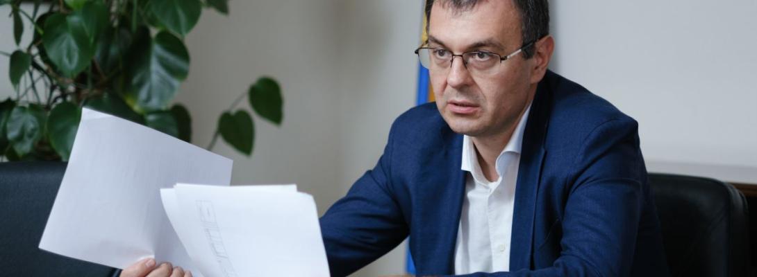 Податки з посилок, сервісів таксі та кур'єрських служб: що готують у Раді