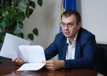 Податки з посилок, сервісів таксі та кур'єрських служб: що готують у Раді