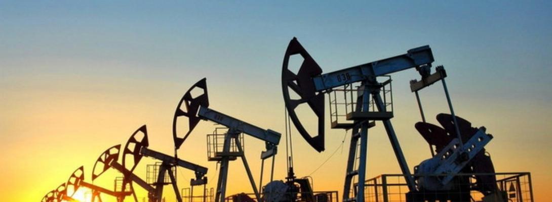 Окупанти в паніці! Українські дрони змушують "Транснефть" скорочувати видобуток нафти