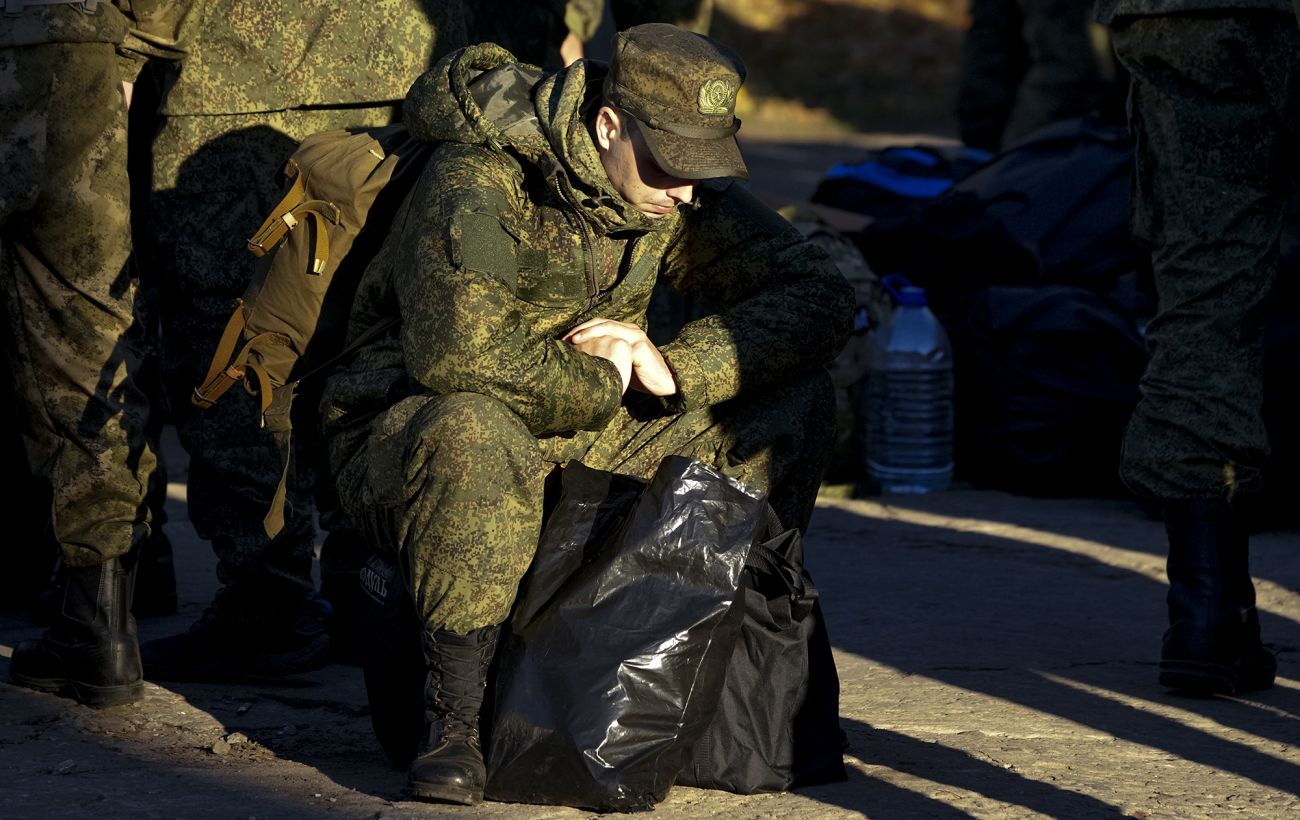 Мобілізація в окупованому Мелітополі: рф примусово жене людей у військкомати, - ЦПД