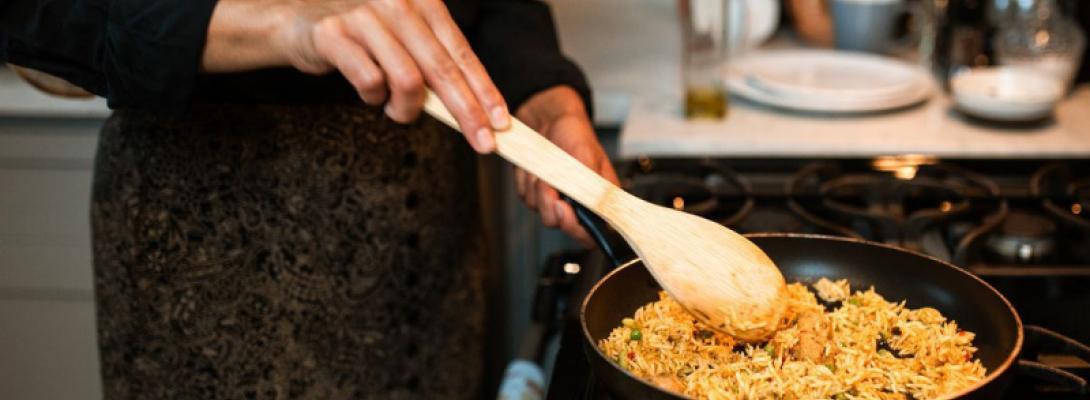 Тисячі людей отруїлися: 7 звичних продуктів, які можуть стати причиною смерті!