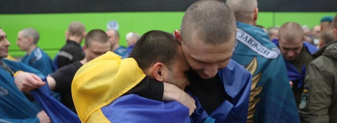Повернулися з пекла: 205 українців, які перебували в полоні роками, нарешті вдома