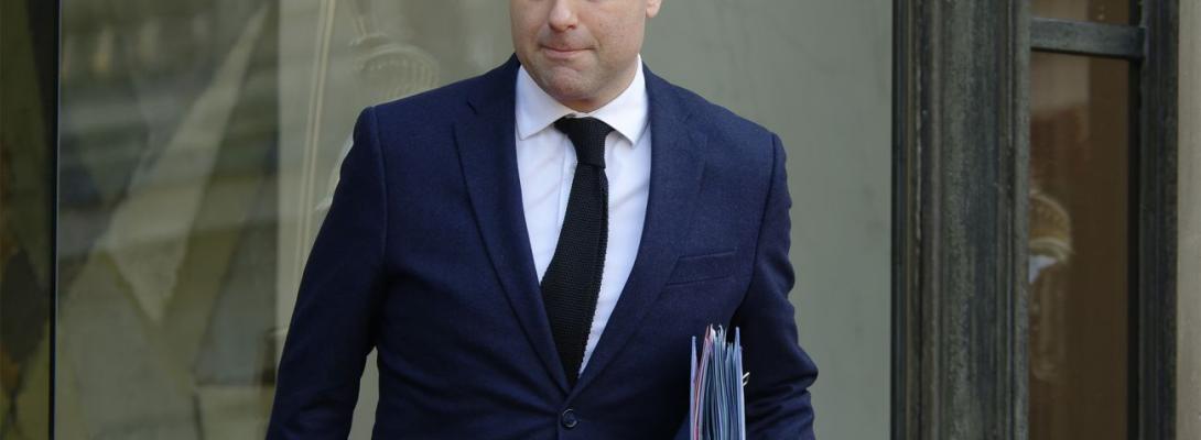 Менше місяця на посаді: прем’єр-міністр Франції Лекорню подав у відставку, - BFM TV