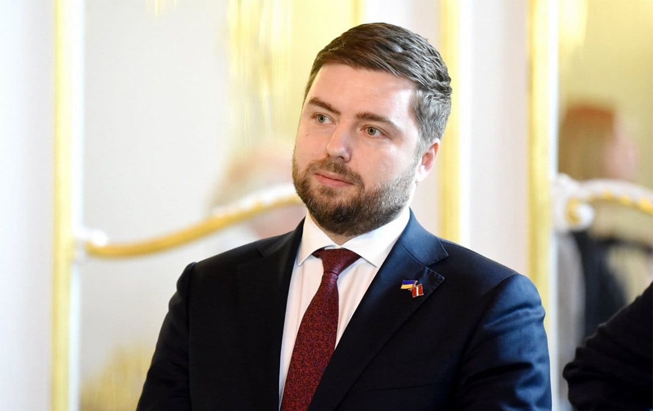 Зеленський звільнив українського посла в Латвії: що відомо про його роботу