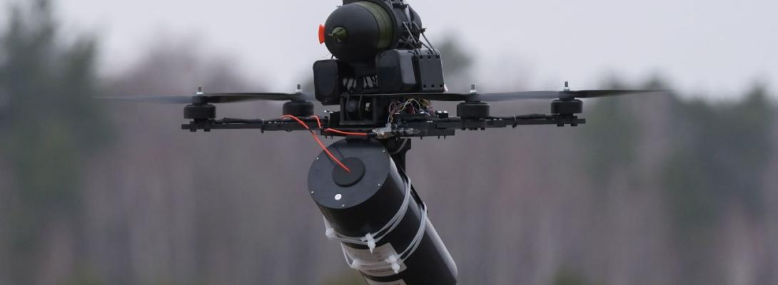 Kill-зону для окупантів розширено: FPV-дрон знищив КАМАЗ ворога в Кураховому