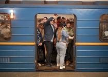 Черги у метро та шалені ціни на таксі: як Київ переживає транспортний колапс