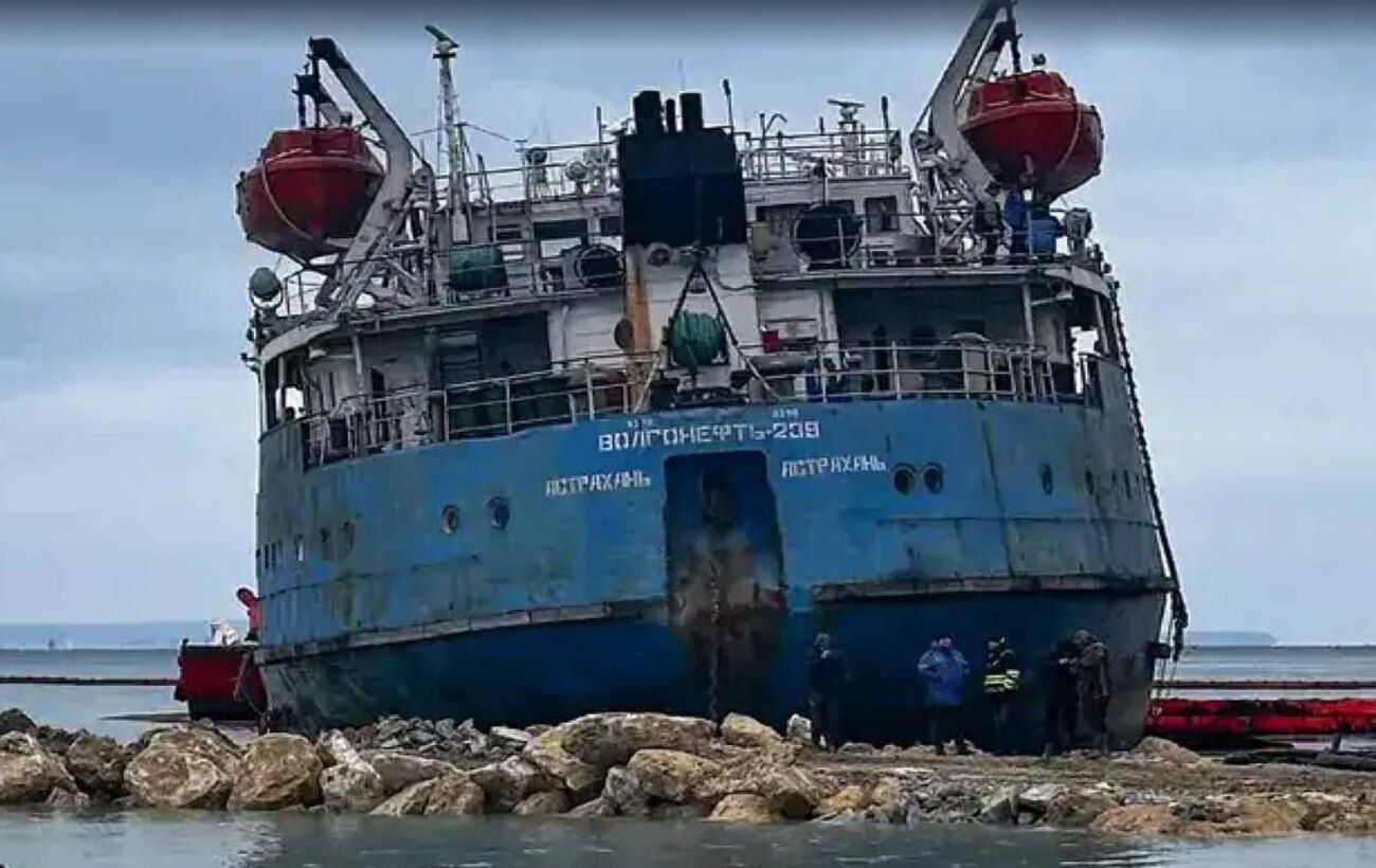 Чорне море під загрозою через танкери рф: Кремль ігнорує можливу екологічну катастрофу