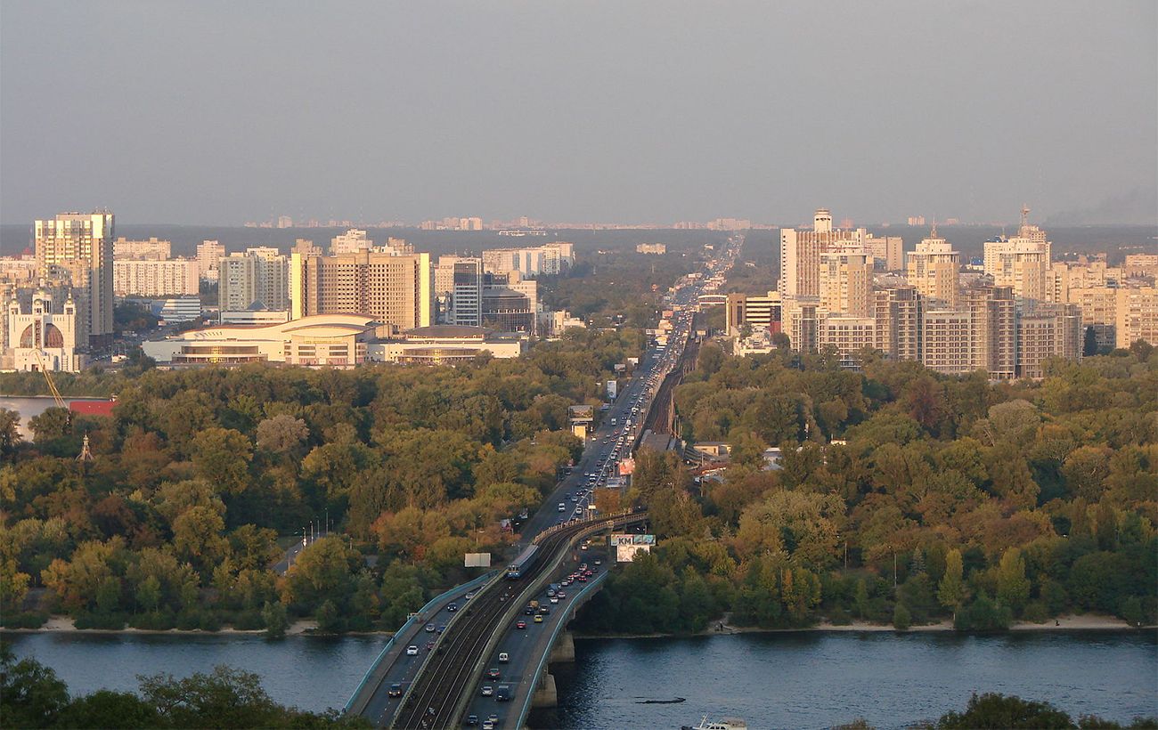 На в'їзді й виїзді з Києва можливі затори: який проспект ремонтують до кінця місяця