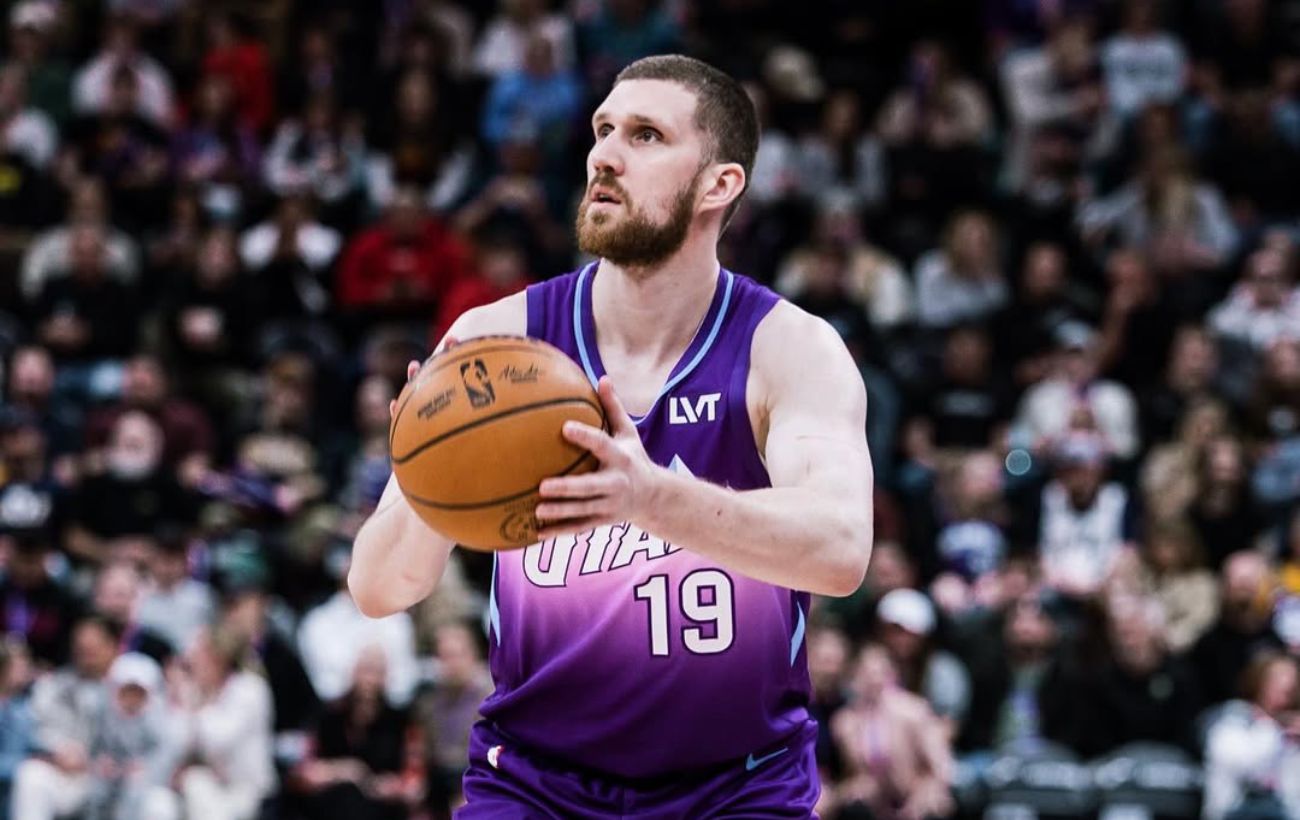 Михайлюк дебютував за нову команду НБА і одразу у старті: всі деталі  матчу за "Юту"