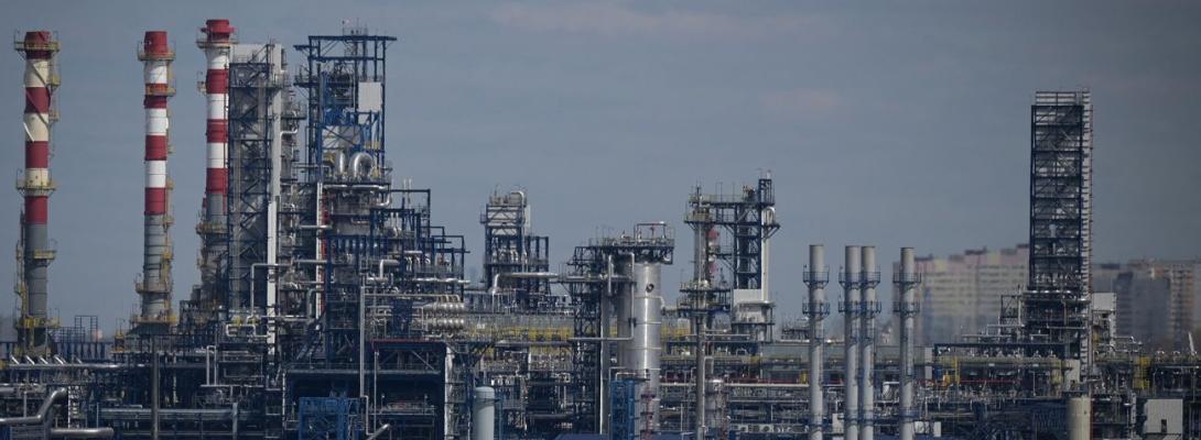 Bloomberg: росії загрожує інфляційний шок - удари по НПЗ зірвали плани Кремля