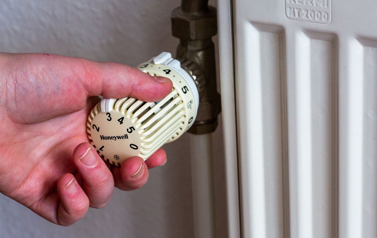 На Львівщині розпочався опалювальний сезон: тепло вже подали у 99% громад