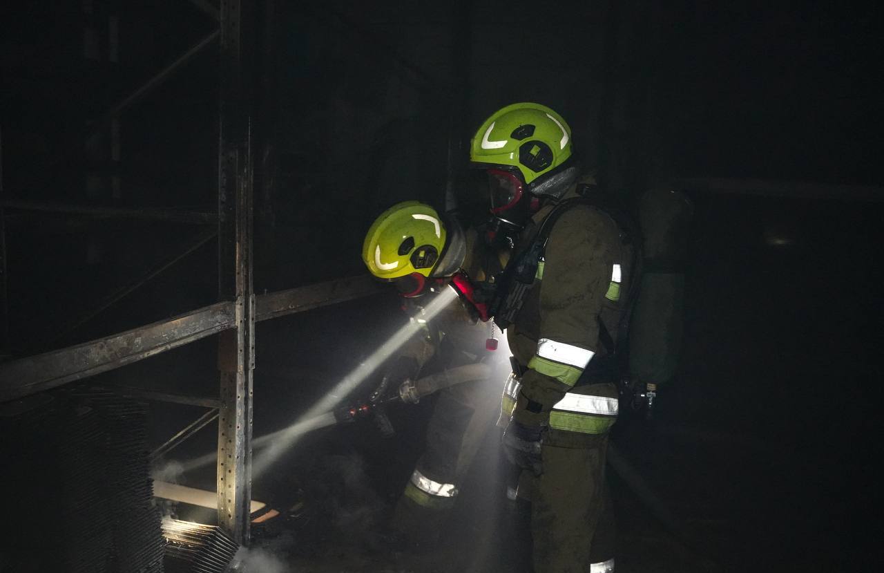 Кривава ніч у Миколаєві! дрони вдарила по місту: супермаркет згорів, енергетика розбита