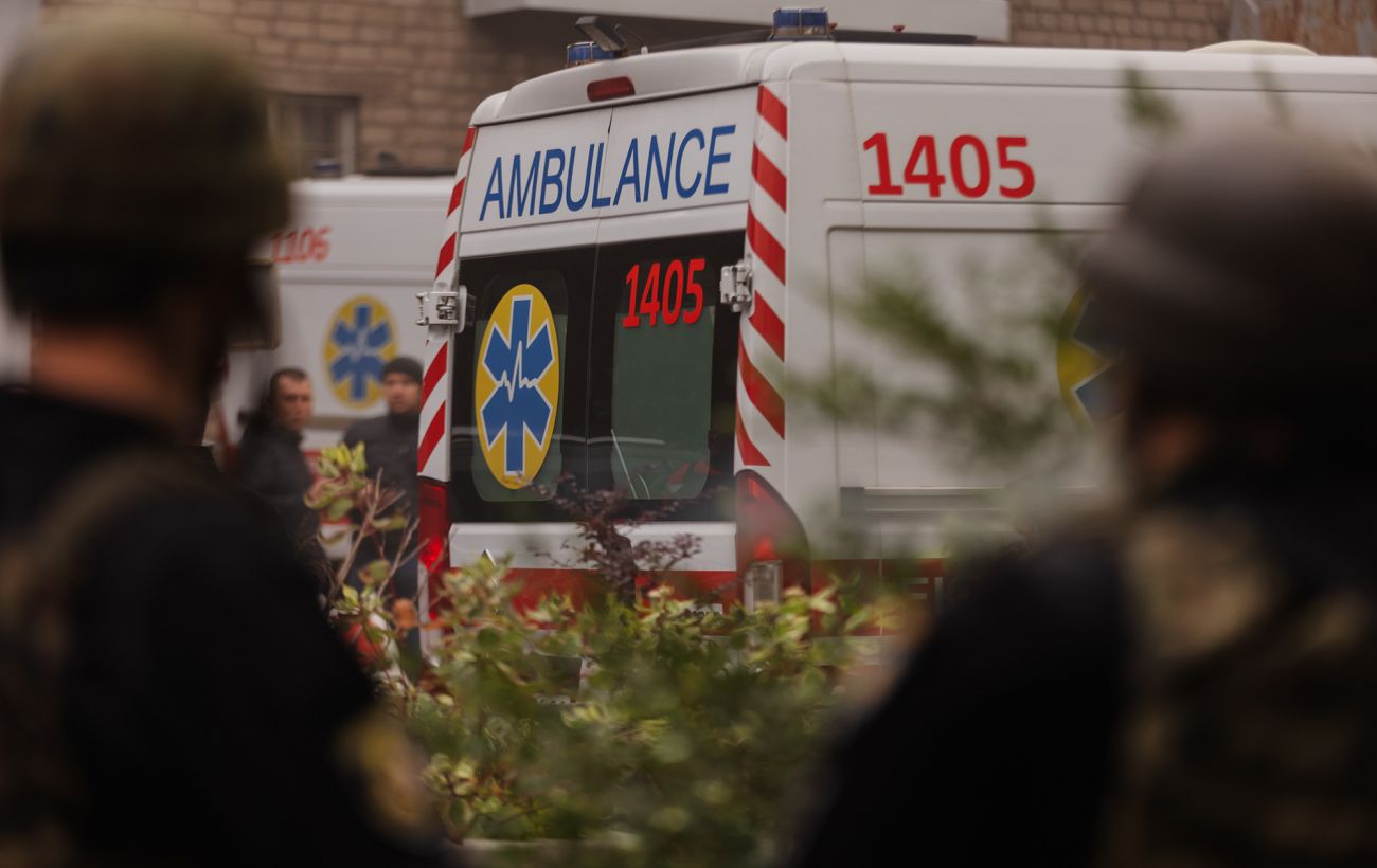 Під Львовом вибухнув невідомий предмет: троє підлітків отримали поранення