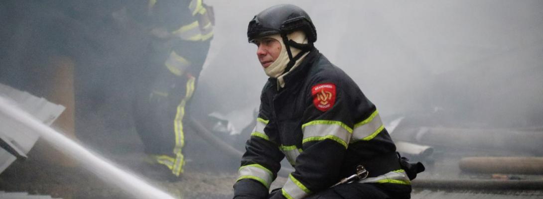 Понад 100 вибухів, пошкоджено енергооб'єкт та будинки: наслідки атаки на Чернігівщину