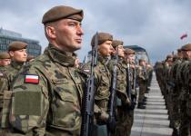 Нова війна вже на порозі? Польща озброює населення і готує громадян до бойових дій