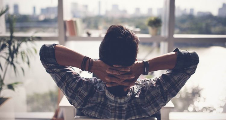 Як змусити себе відпочити, якщо голова зайнята роботою: ефективні поради психолога