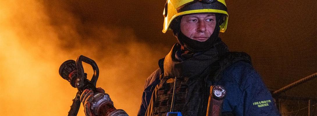 У Нікополі після російської атаки спалахнув купол храму: перші подробиці