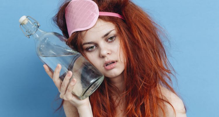 Лікарка розповіла про чотири прості та дієві поради, які допоможуть уникнути похмілля