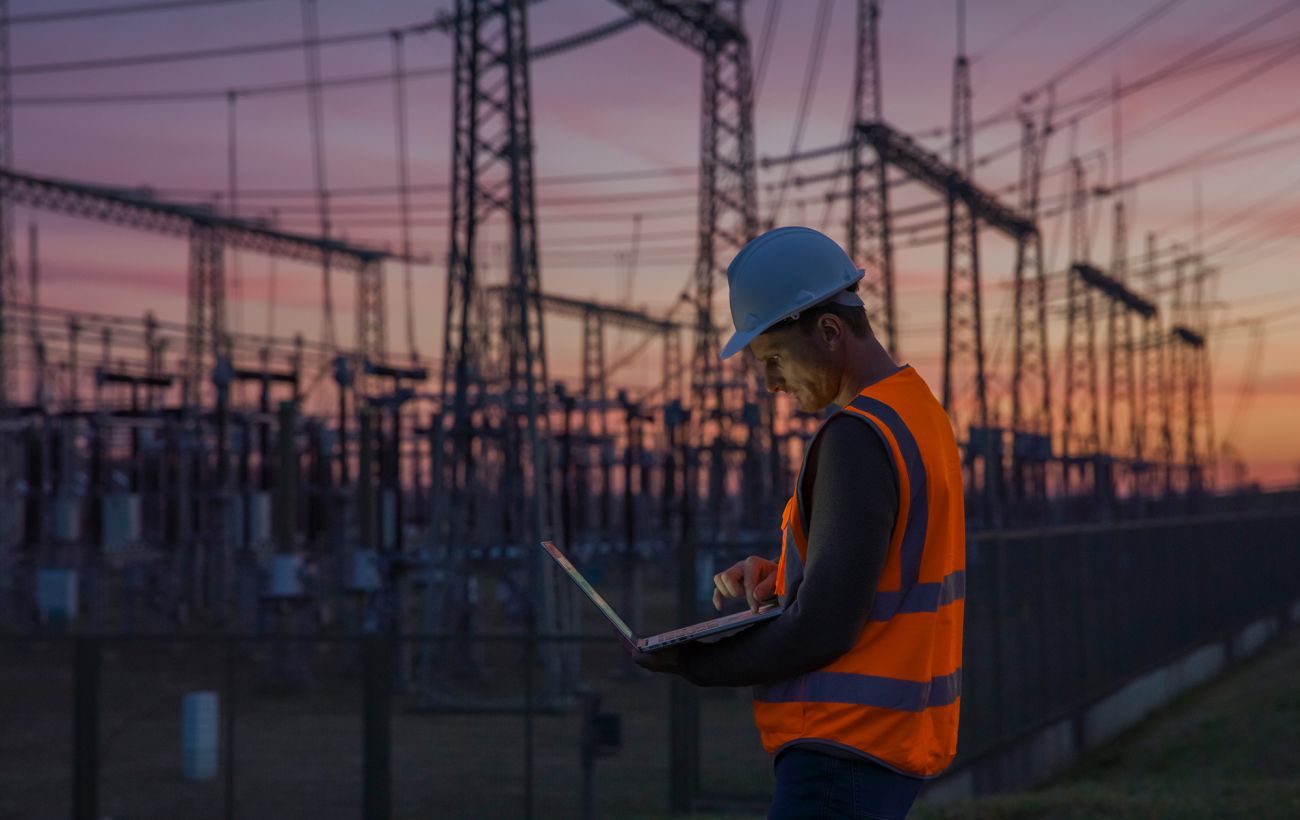 Ворог атакував енергетику трьох областей: яка ситуація в Україні зі світлом зараз