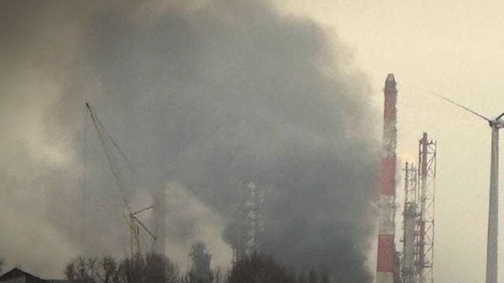 Це вже не жарти! Українські дрони стерли з лиця землі НПЗ в Оренбурзькій області