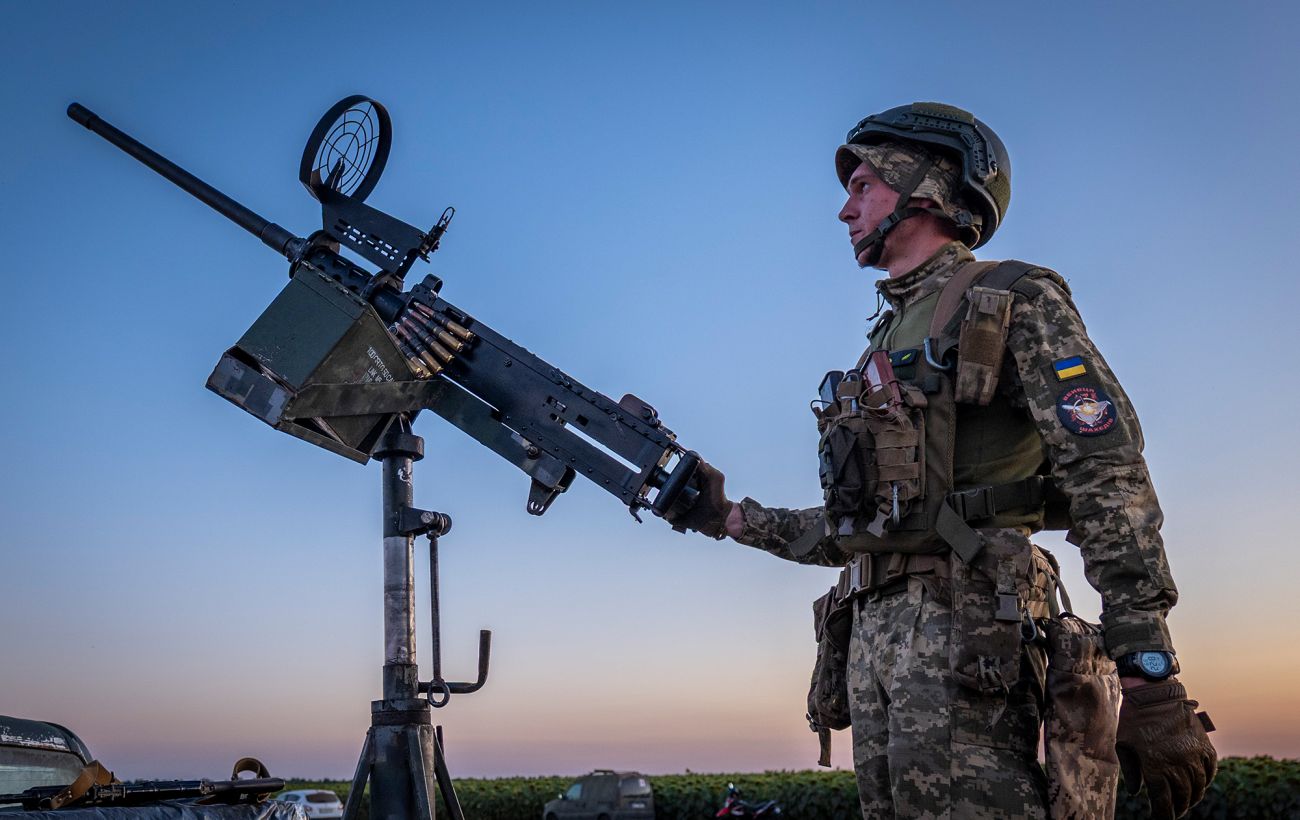 Росіяни атакували Україну 138 дронами та балістикою: є понад 30 влучань