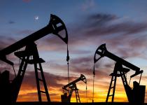 Нефть рф застряла в океане: Bloomberg подсчитал, сколько сырья дрейфует на танкерах