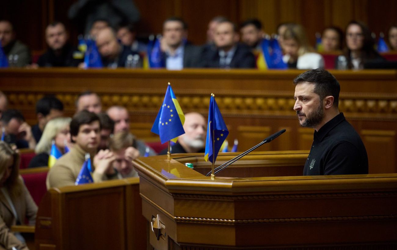 Відставки чи новий Кабмін? Що робитиме українська влада після "справи Міндича"