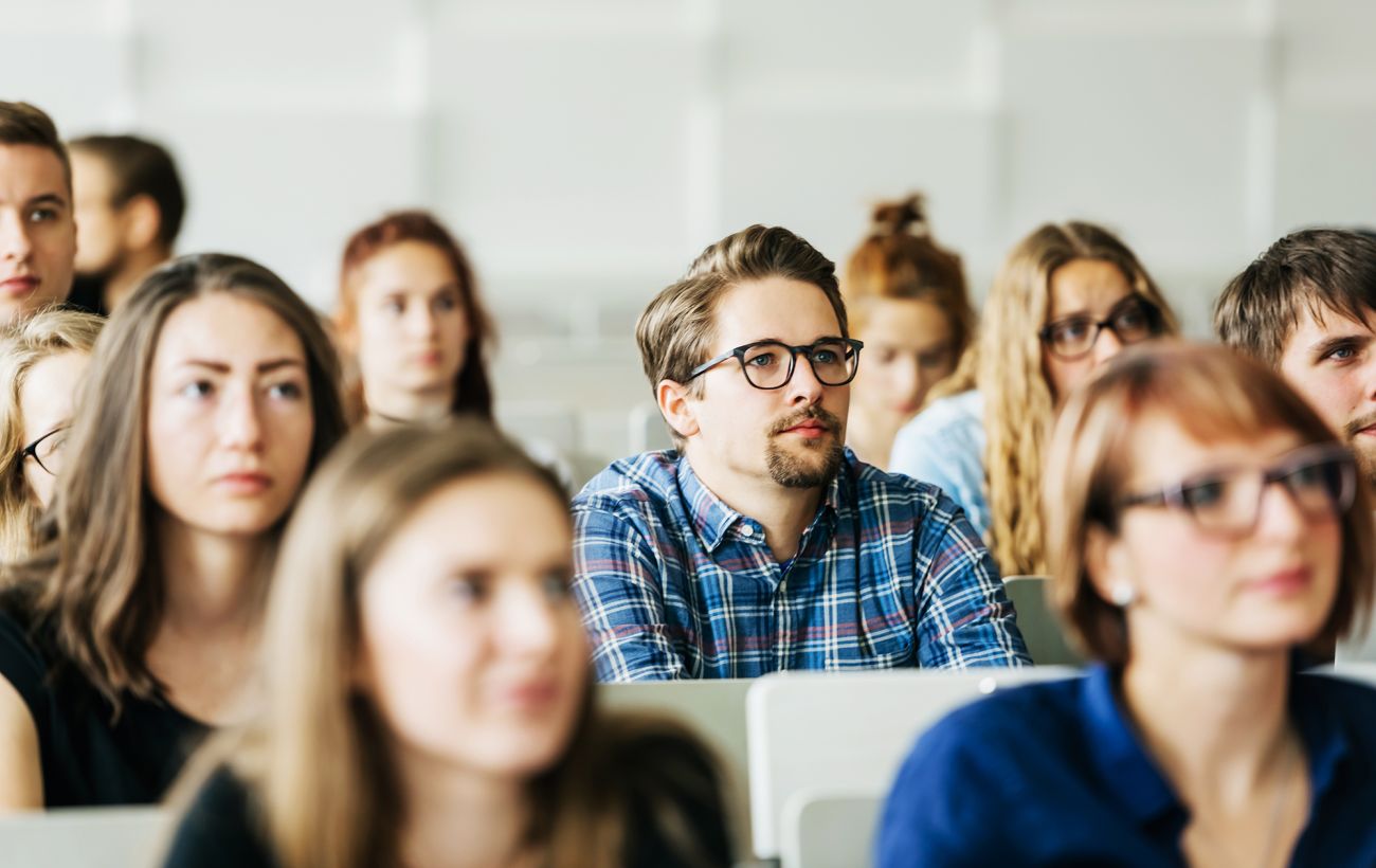 Студенти другого курсу почали отримувати гранти на навчання у "Дії": що відомо