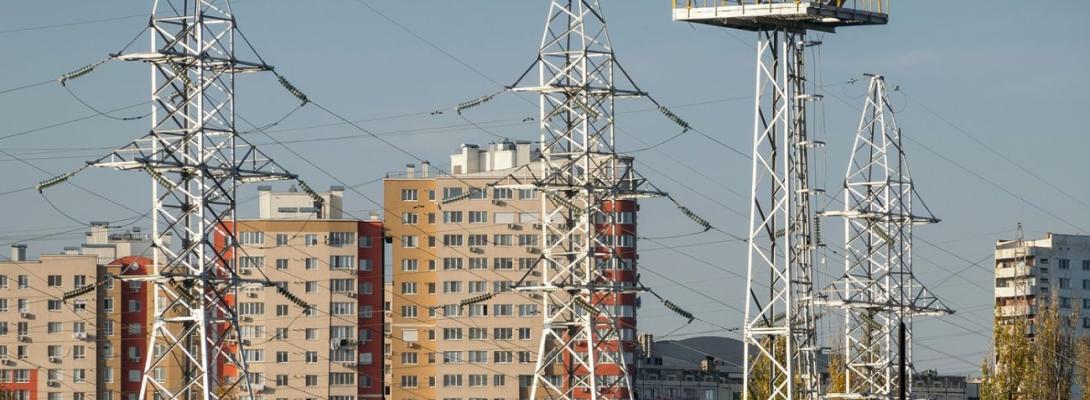 Ворог атакував енергетику у чотирьох областях, у двох - знеструмлення, - Міненерго