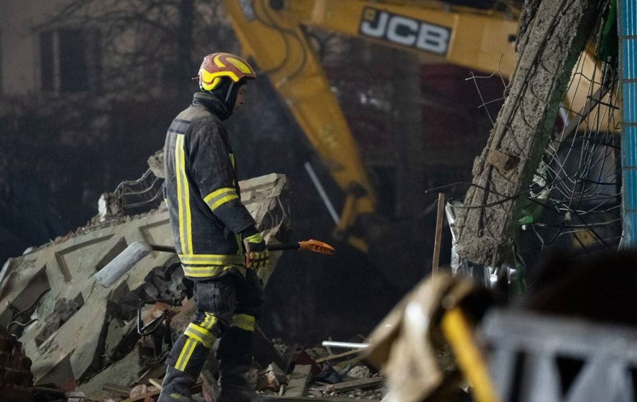 Поліція показала перші хвилини після російського удару по Тернополю (відео)