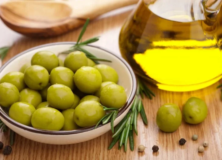 Оливкова олія, яку вважають корисною, може мати несподівані наслідки для здоров’я