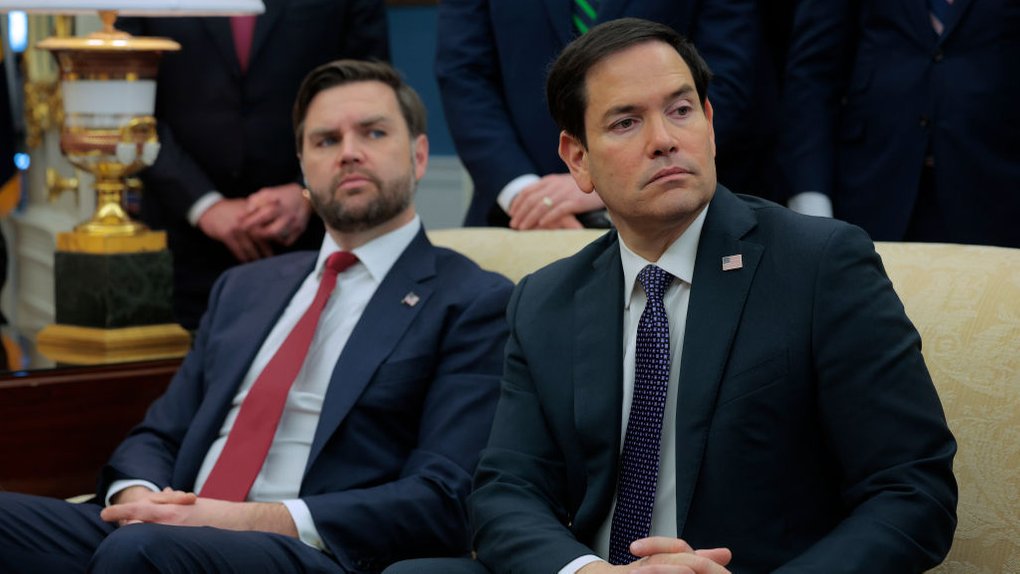 Паніка в команді Трампа! Розлючені Венс і Рубіо атакують NBC News через Україну