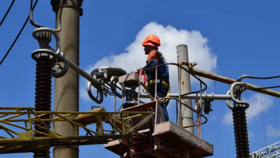 За крок до катастрофи! ДТЕК зробила неможливе: країна уникла масового знеструмлення