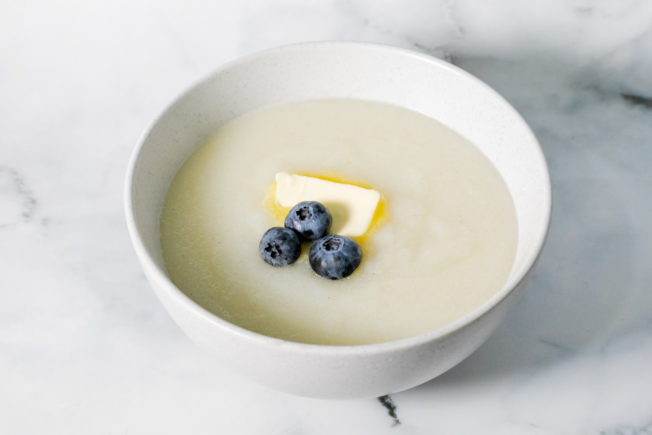 Вся правда про манну кашу: чому звична страва на сніданок може бути шкідливою 