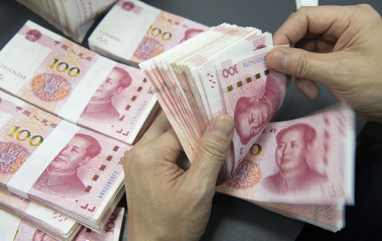  Вже завтра росія запустить продаж облігацій у юанях: ЗМІ розкрили, що задумали у Кремлі