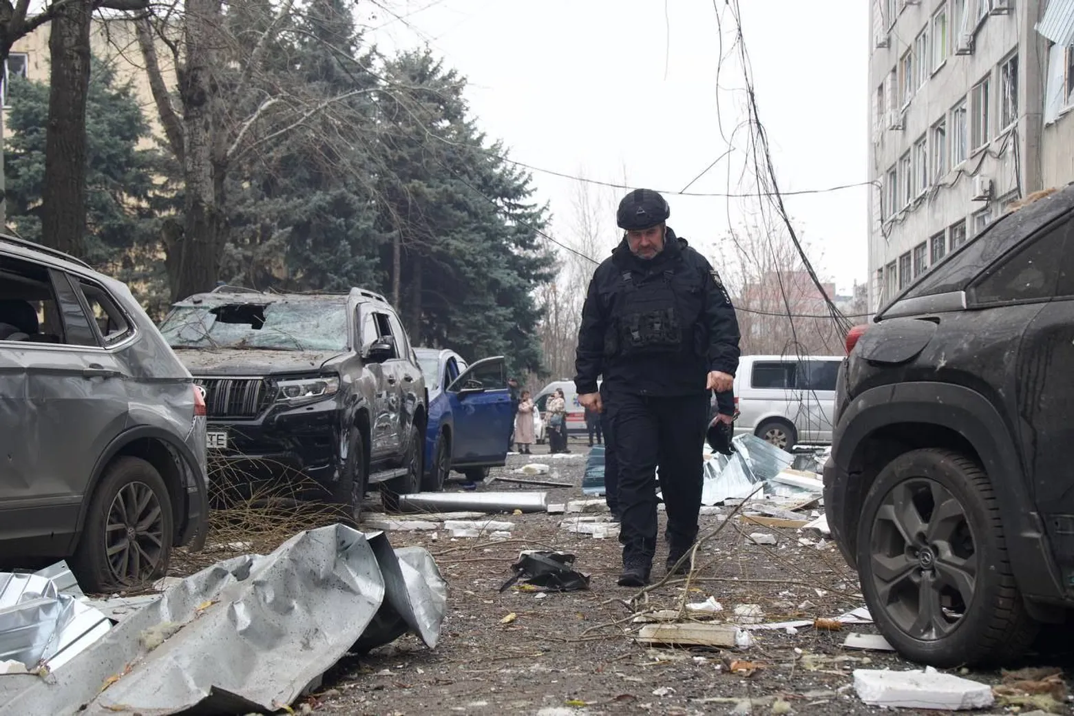 Жах у Дніпрі! Російські ракети вдарили по мирному місту: 40 людей постраждали