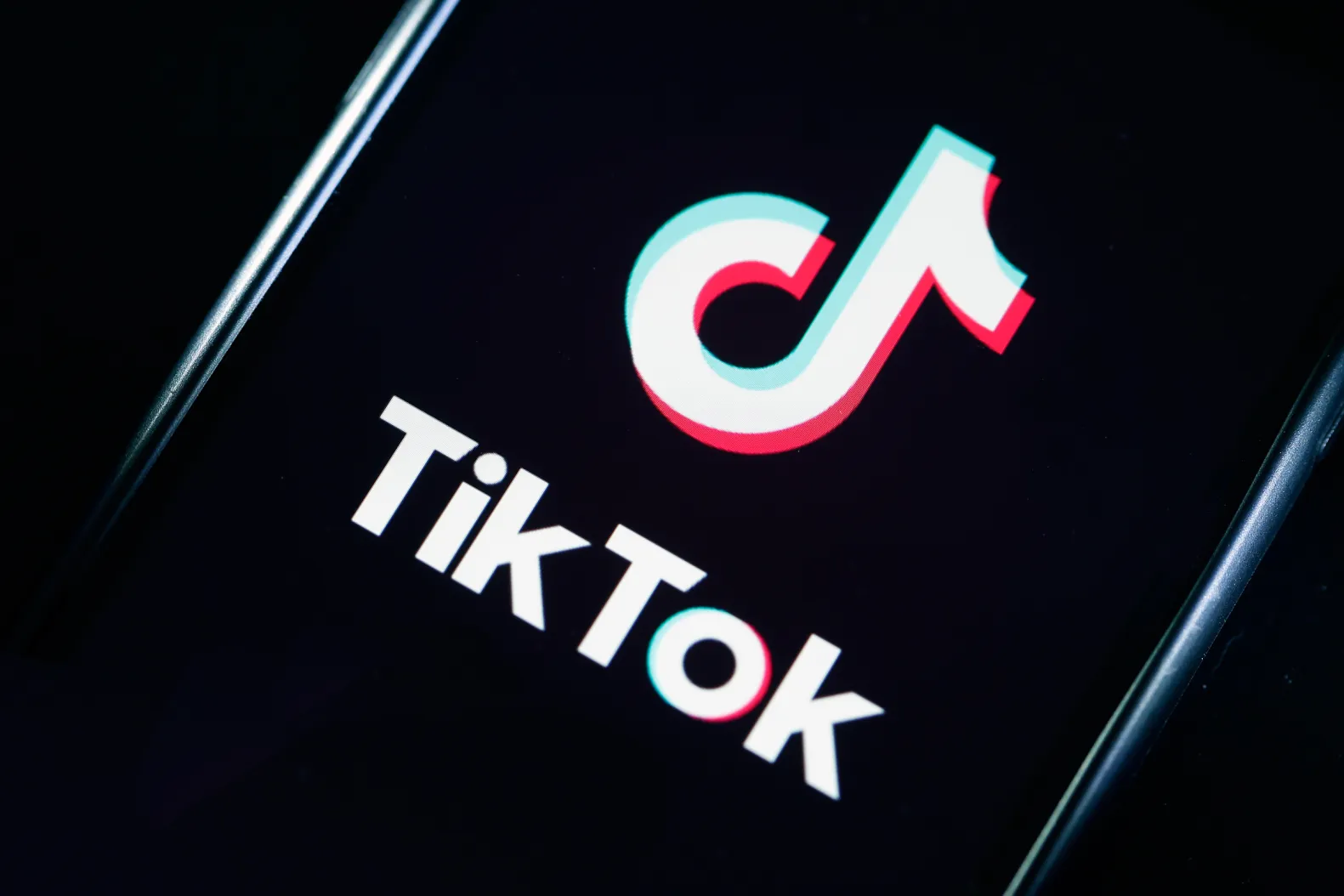 Нове дослідження виявило: TikTok негативно впливає на психічне здоров’я підлітків