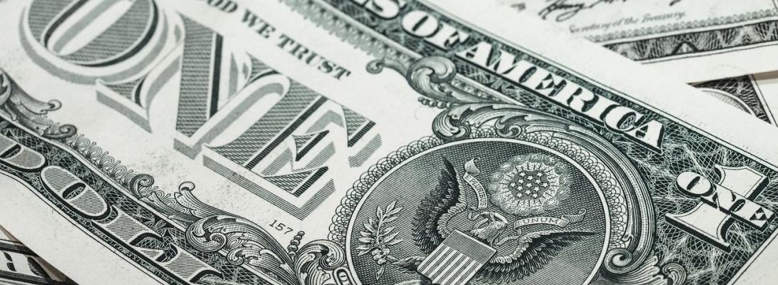 Вартість долара та євро трохи змінилася в обмінниках: що очікувати споживачам та бізнесу