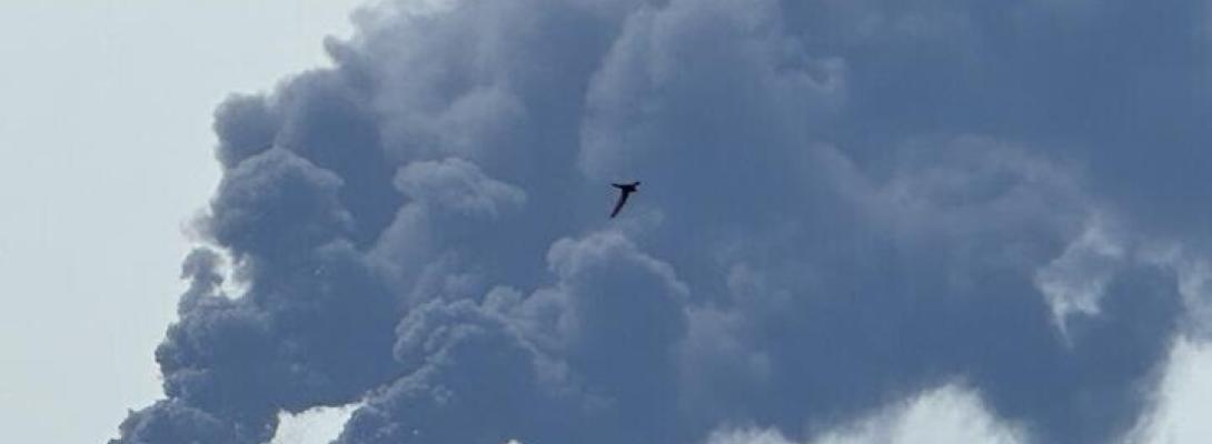 Такого ще не було! Дрони СБУ знищили російський порт: газовий термінал згорів дотла