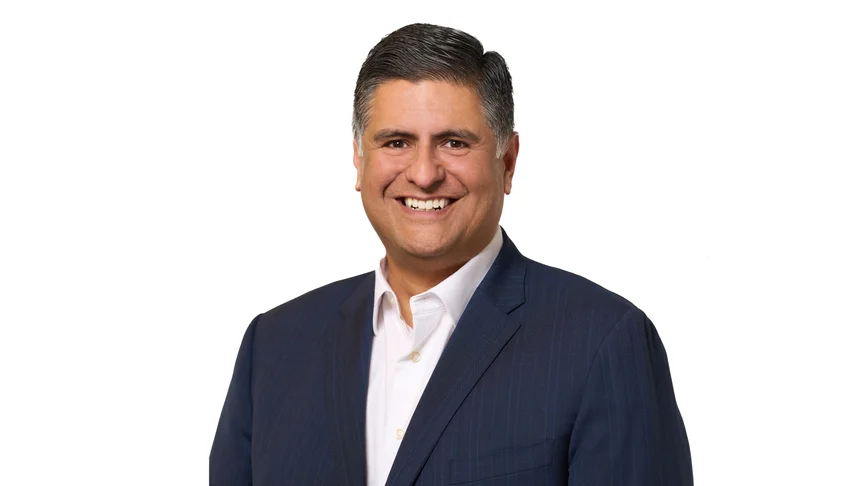 Ексрадник Трампа, який пропонував Україні здати території тепер працює на "Лукойл"